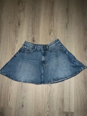 H&M Divided Flared Denim Mini Skirt Size 6 NWT High Rise 100% Cotton Y2K Style